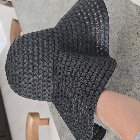 Two Floppy Black and Cream Woven Sun Hats - Picture 2 of 6